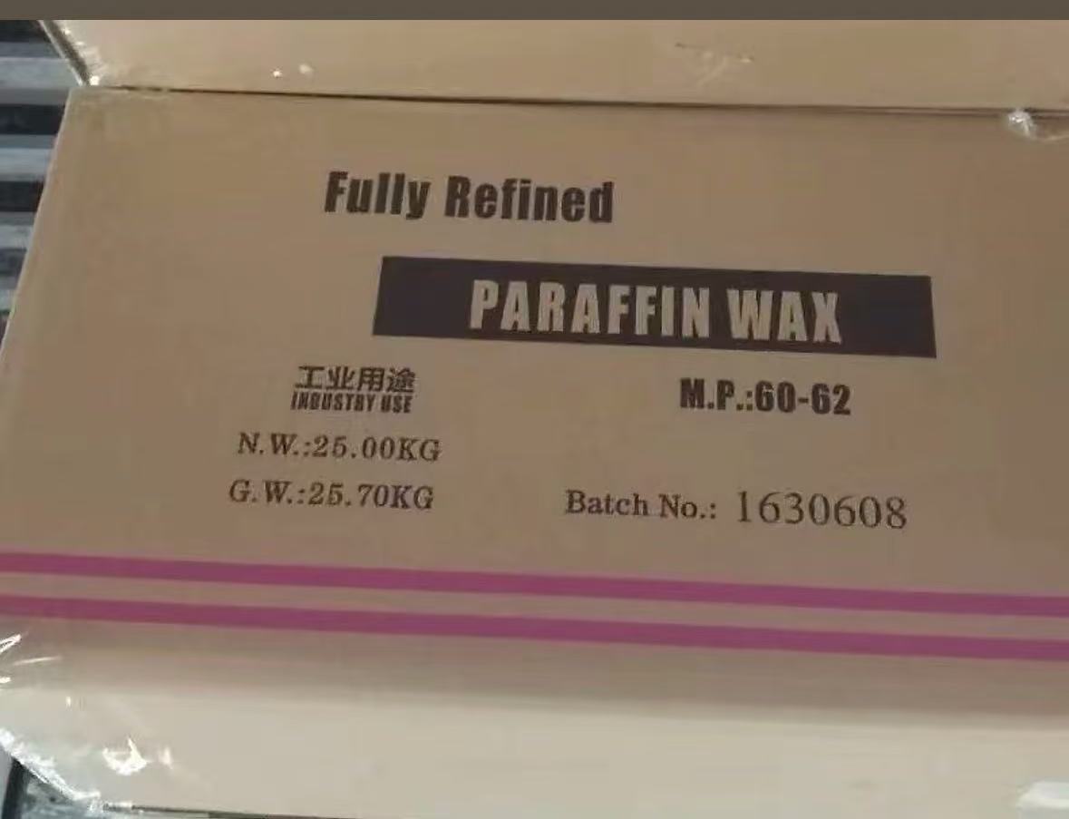Chinese manufacturer High quality paraffin wax China Crude paraffin 58/60 used in candle manufacturing